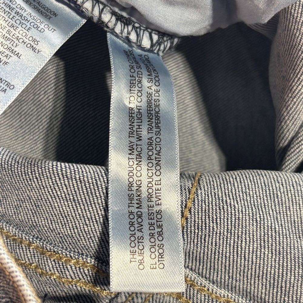 6/10 - Picture 1 of 1